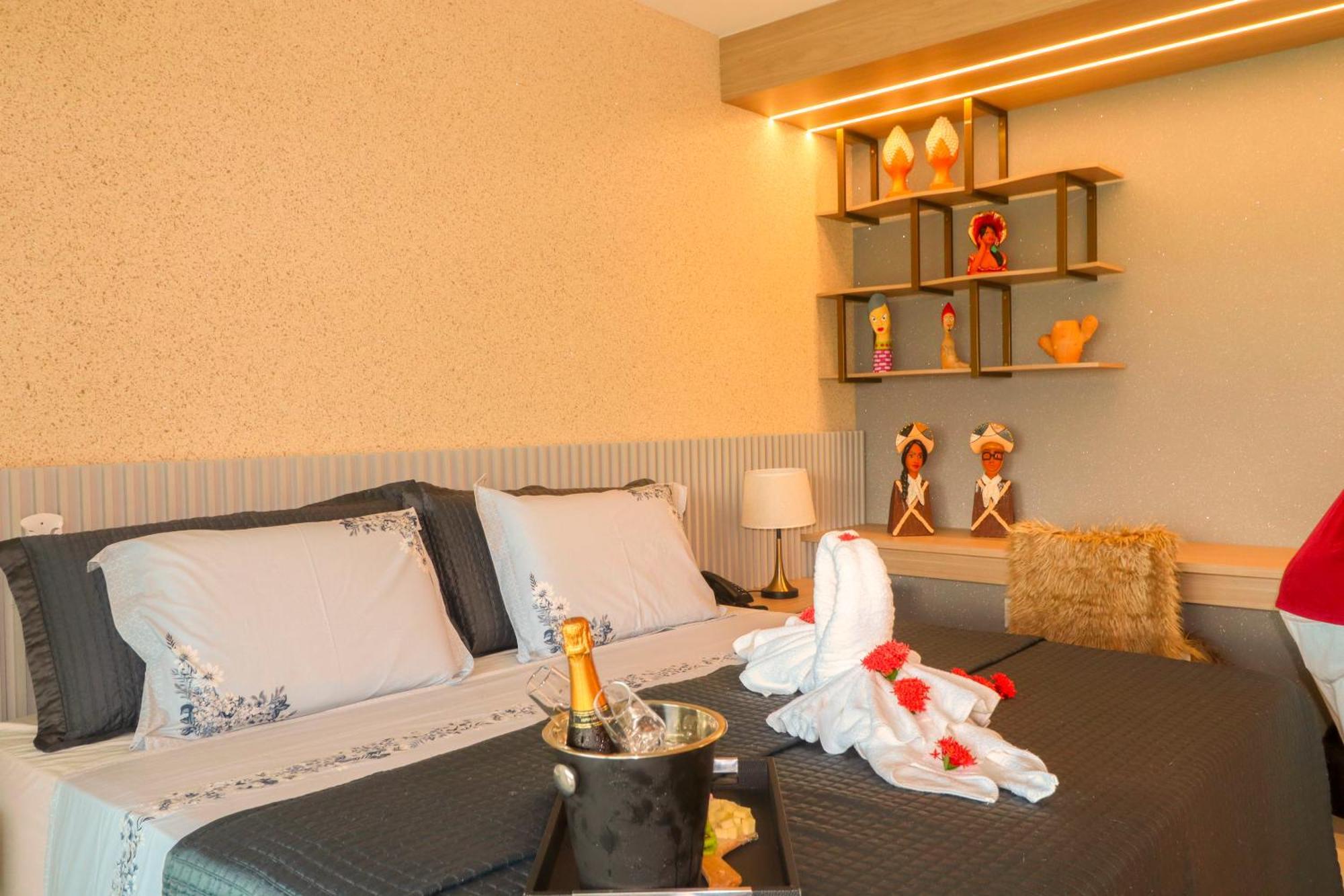 Pedra Do Sino Hotel 皮拉尼亚斯 外观 照片